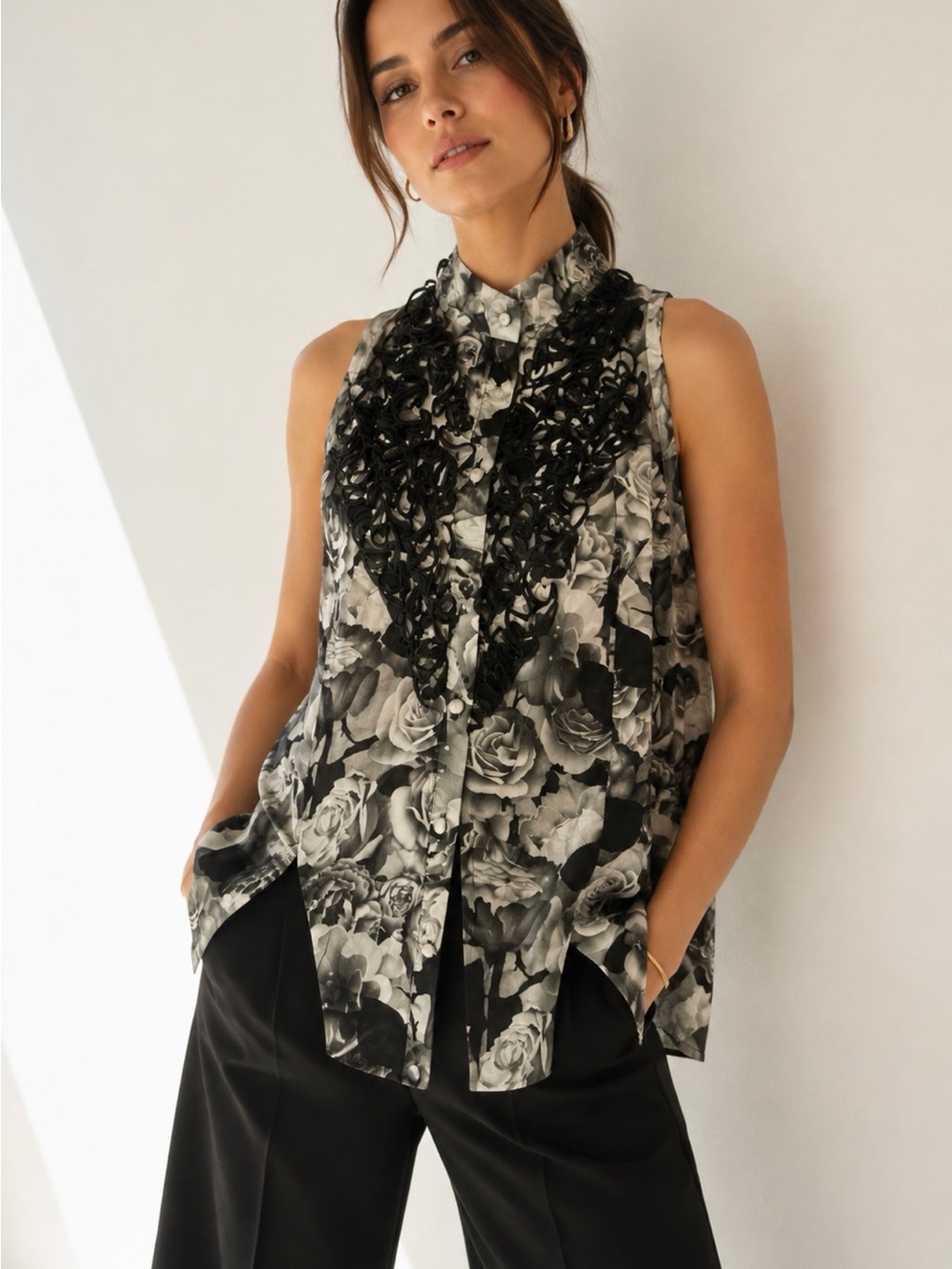 Kenar 100% Silk Floral Ruffle Sleeveless Blouse Women’s Size M